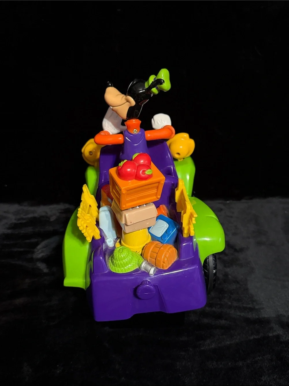 2000 Disney Goofy Jalopy Car Let’s Go For a Bumpy Ride Vehicle Sounds & Vibrates